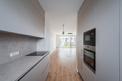 Statková, Ďáblice - Prague 8 | Rent, House Three-bedroom (4+kk), 121 m²