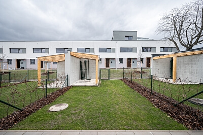 Statková, Ďáblice - Praha 8 | Pronájem, Rodinný dům 4+kk, 121 m²