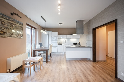 V třešňovce, Hrdlořezy - Prague 9 | Rent, Apartment Two-bedroom (3+kk), 98 m²