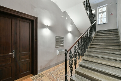 Ostrovní, Nové Město - Prague 1 | Rent, Apartment One-bedroom (2+1), 68 m²