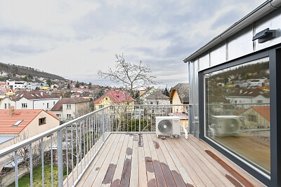 Prvomájová, Radotín - Praha 5 | Pronájem, Byt 1+kk, 60 m²