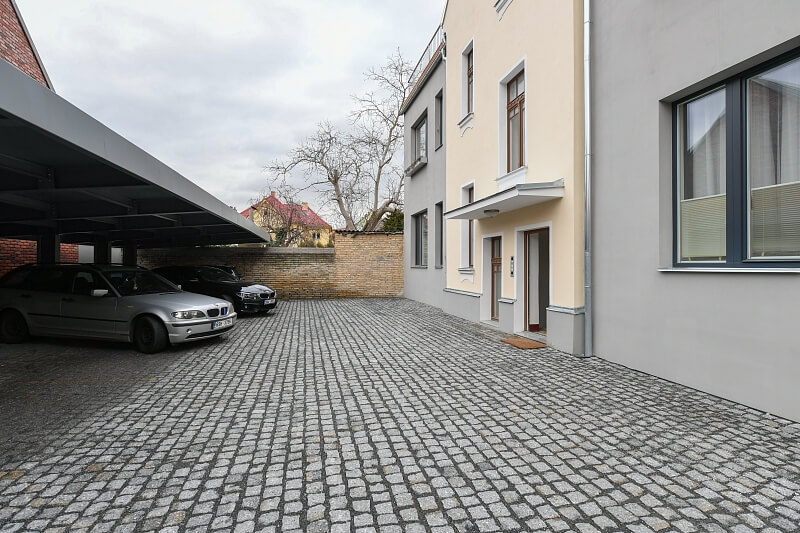 Prvomájová, Radotín - Prague 5 | Rent, Apartment Studio (1+kk), 60 m²