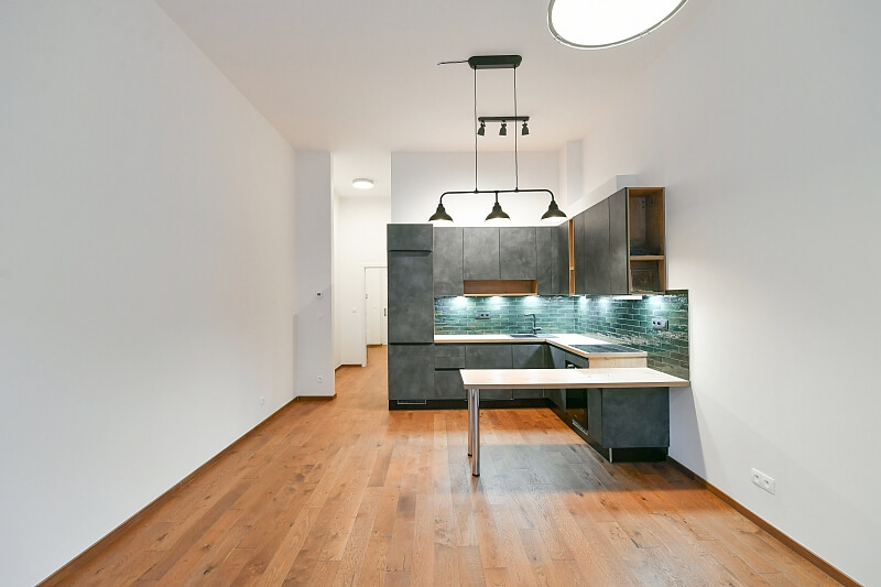 Na Valentince, Smíchov - Prague 5 | Rent, Apartment One-bedroom (2+kk), 48 m²