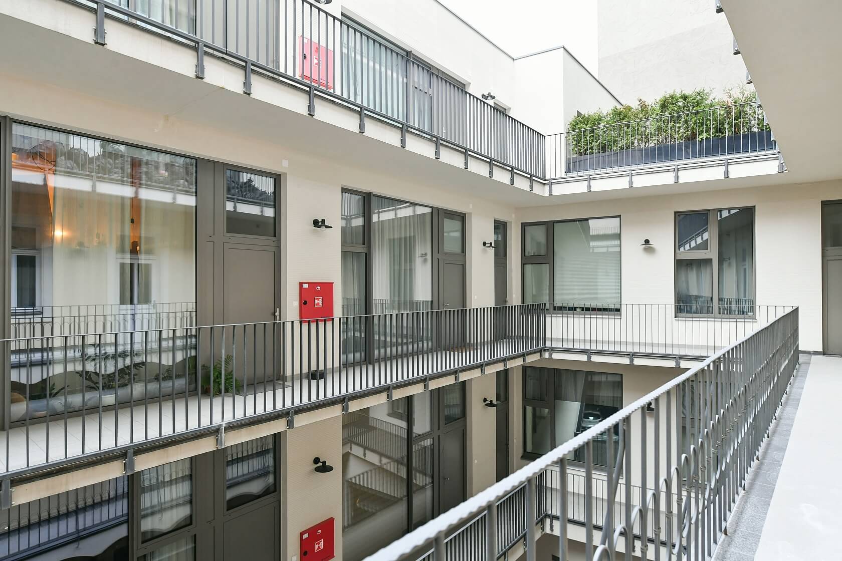 Na Valentince, Smíchov - Prague 5 | Rent, Apartment One-bedroom (2+kk), 48 m²