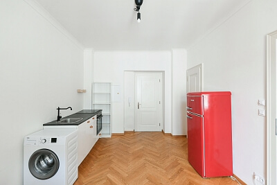 Černomořská, Vršovice - Praha 10 | Prodej, Byt 2+kk, 30 m²