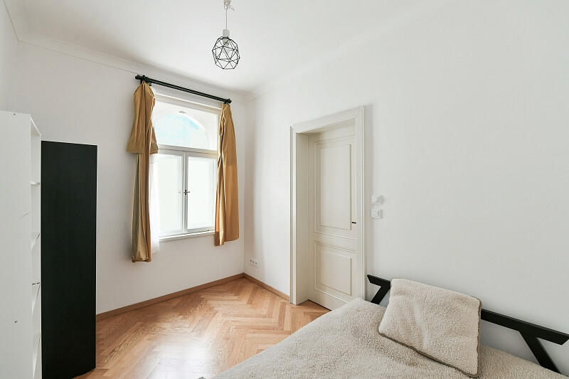 Černomořská, Vršovice - Prague 10 | Sale, Apartment One-bedroom (2+kk), 30 m²