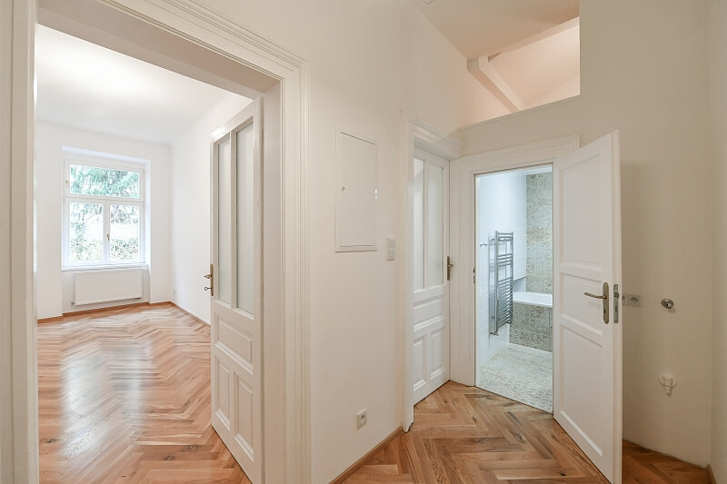 U Havlíčkových sadů, Vinohrady - Prague 2 | Sale, Apartment One-bedroom (2+kk), 44 m²