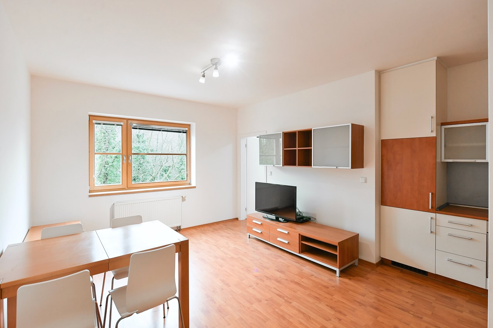 Pod Kapličkou, Žižkov - Praha 3 | Pronájem, Byt 2+kk, 45 m²