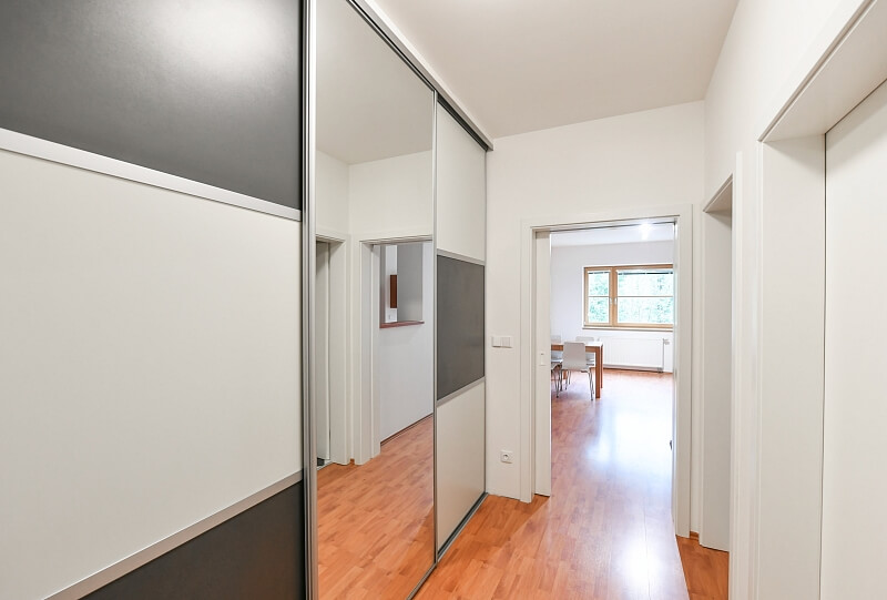 Pod Kapličkou, Žižkov - Praha 3 | Pronájem, Byt 2+kk, 45 m²