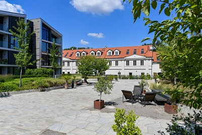 Ke dvoru, Vokovice - Prague 6 | Rent, Apartment One-bedroom (2+kk), 89 m²