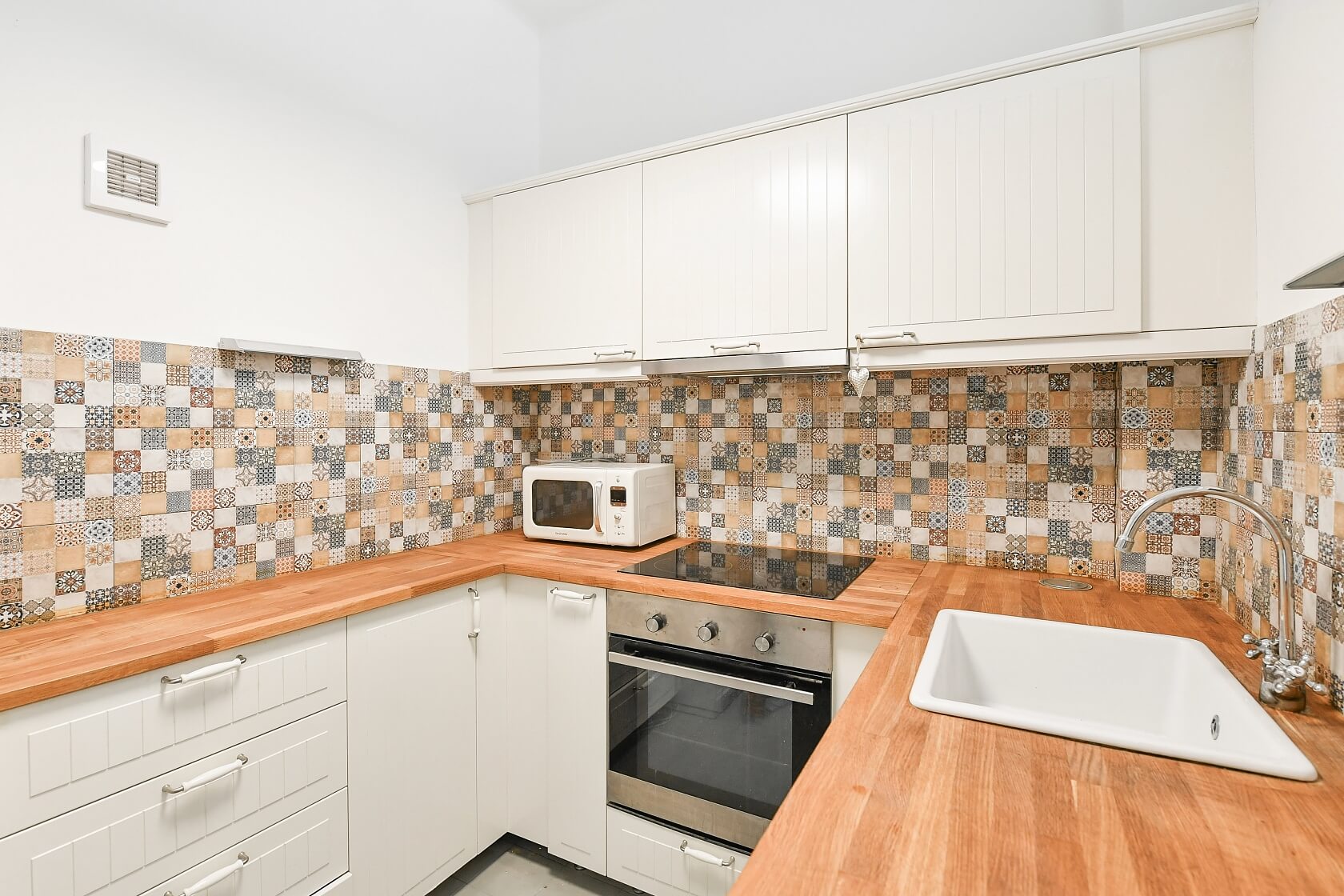 Žitná, Nové Město - Praha 1 | Pronájem, Byt 3+kk, 83 m²