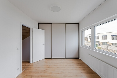 Oldřichovská, Ďáblice - Praha 8 | Pronájem, Rodinný dům 5+kk, 169 m²