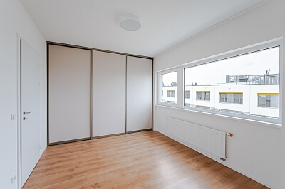 U Spojů, Ďáblice - Praha 8 | Pronájem, Rodinný dům 4+kk, 128 m²