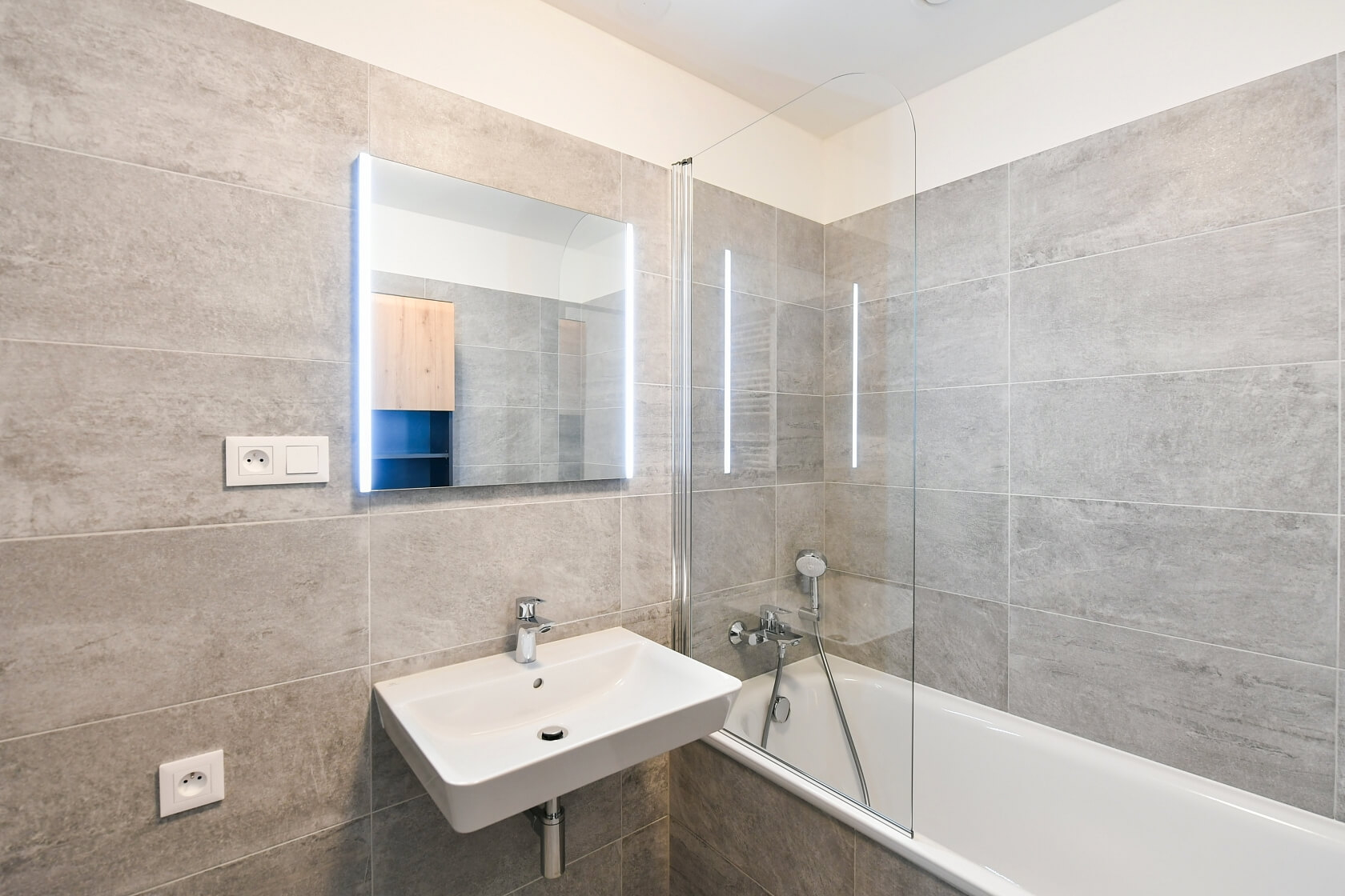 Sedlářova, Kbely - Praha 9 | Pronájem, Byt 3+kk, 73 m²