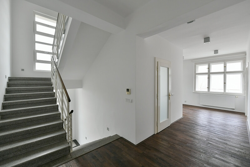 Řepská, Ruzyně - Praha 6 | Pronájem, Rodinný dům 5+1, 313 m²