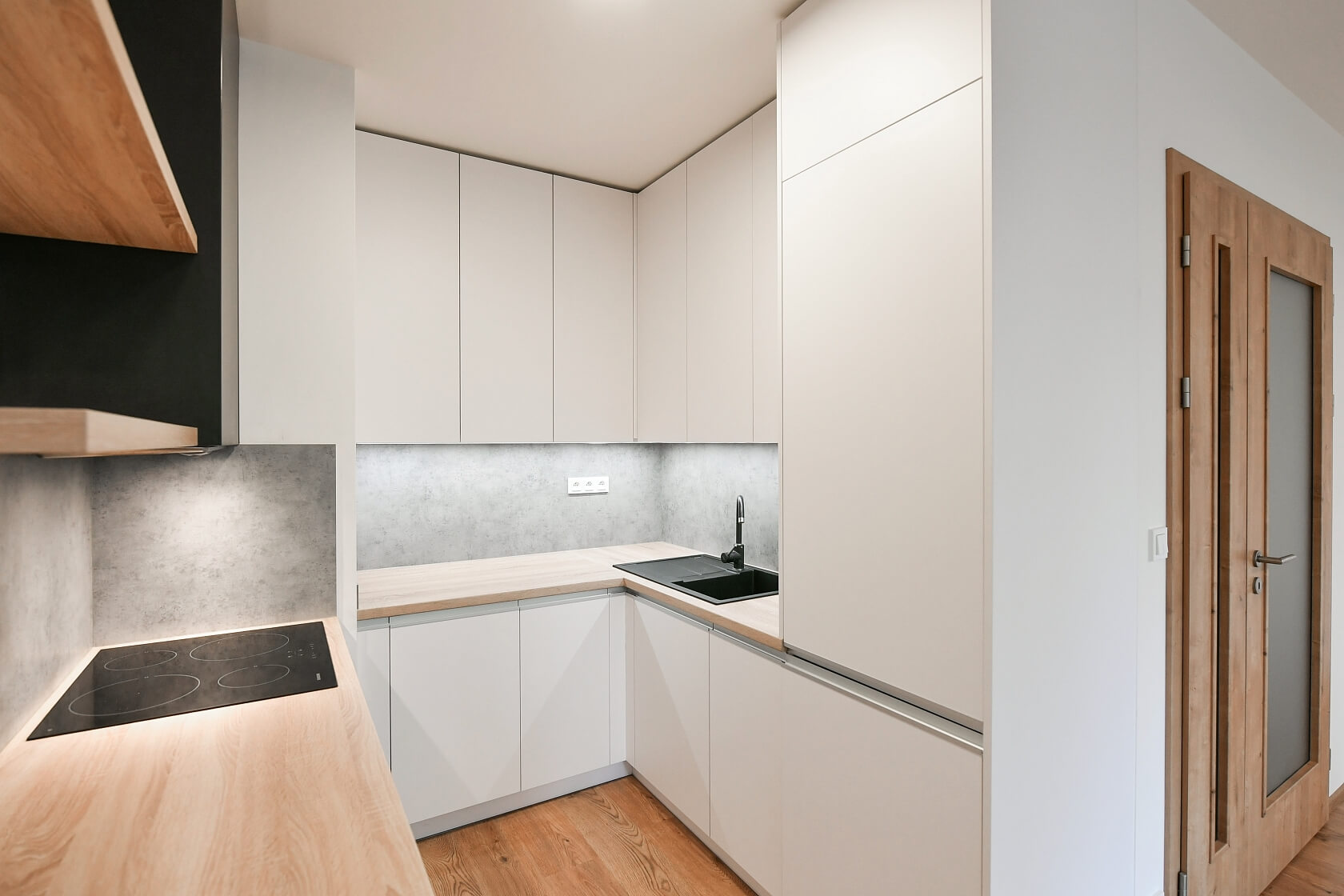 Hrašeho, Čimice - Praha 8 | Pronájem, Byt 2+kk, 77 m²