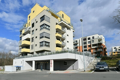 Hrašeho, Čimice - Praha 8 | Pronájem, Byt 2+kk, 77 m²