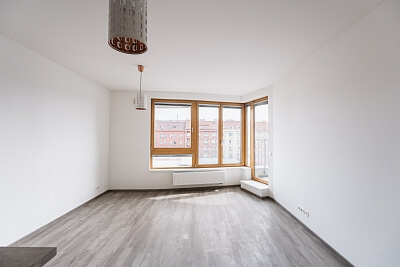 Kurta Konráda, Libeň - Praha 9 | Pronájem, Byt 2+kk, 60 m²