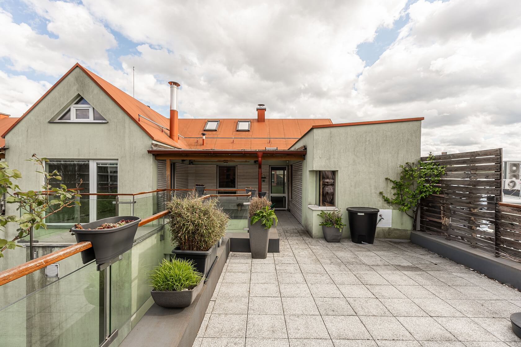 Pod Pekárnami, Vysočany - Praha 9 | Prodej, Byt 5+kk, 274 m²