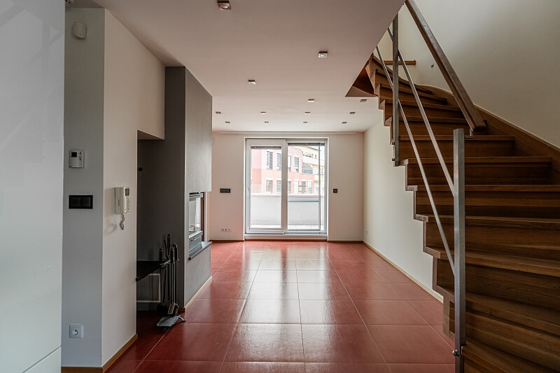 Pod Pekárnami, Vysočany - Prague 9 | Sale, Apartment Four-bedroom (5+kk), 274 m²