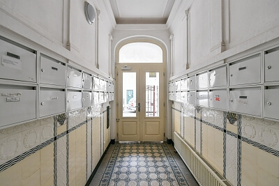 Školská, Nové Město - Praha 1 | Prodej, Byt 2+kk, 77 m²