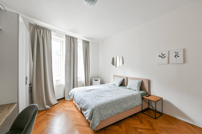 Školská, Nové Město - Prague 1 | Sale, Apartment One-bedroom (2+kk), 77 m²