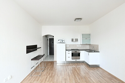 Nuselská, Nusle - Praha 4 | Pronájem, Byt 1+kk, 28 m²