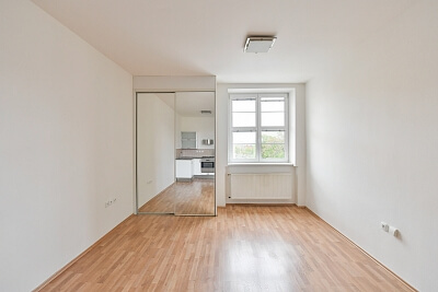 Nuselská, Nusle - Prague 4 | Rent, Apartment Studio (1+kk), 28 m²