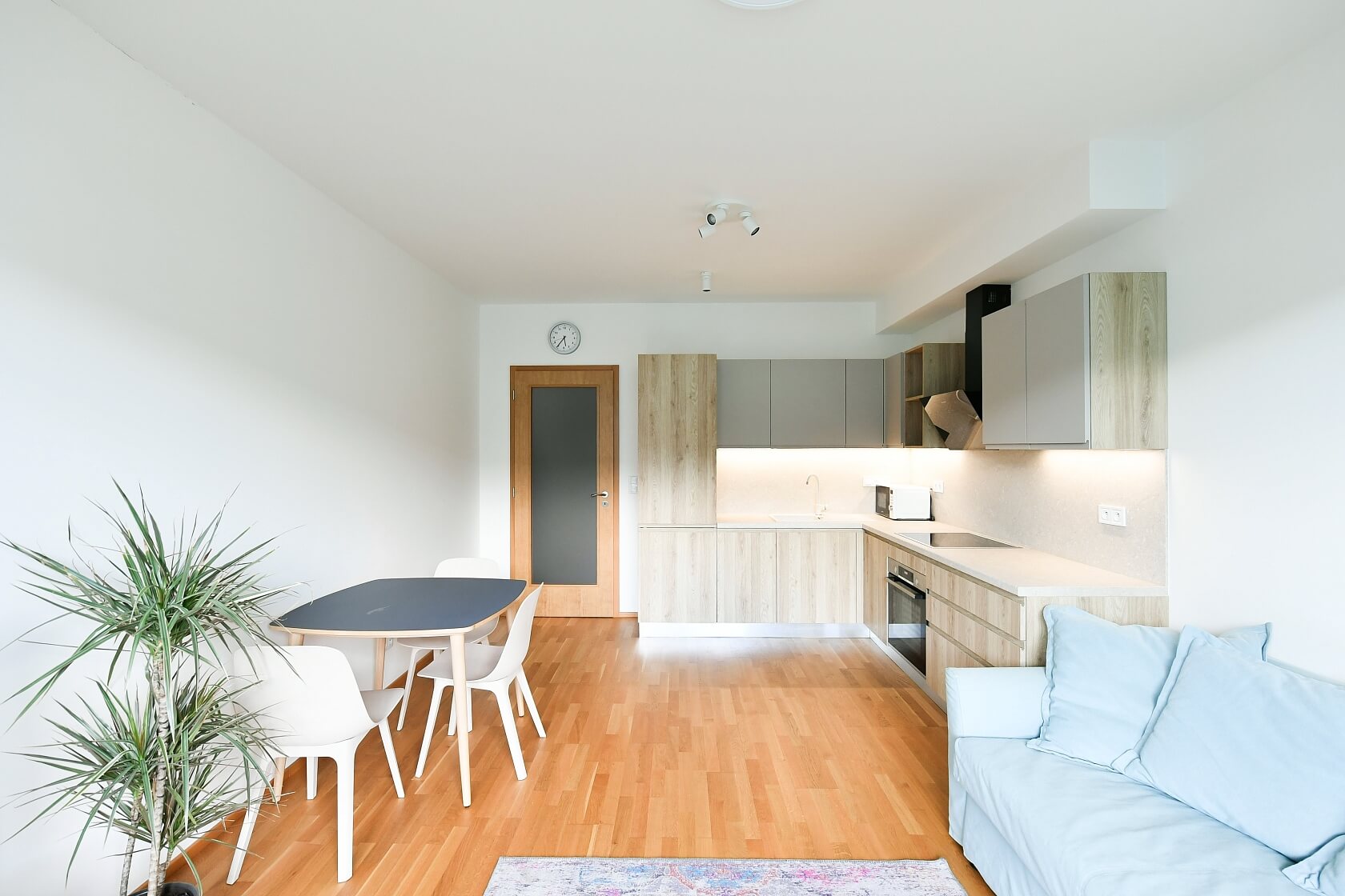 Argentinská, Holešovice - Prague 7 | Rent, Apartment One-bedroom (2+kk), 56 m²