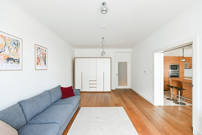 Terronská, Bubeneč - Prague 6 | Rent, Apartment One-bedroom (2+1), 75 m²