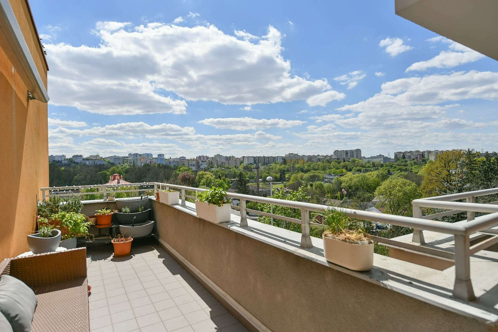 Hyacintová, Záběhlice - Prague 10 | Sale, Apartment Four-bedroom (5+kk), 164 m²