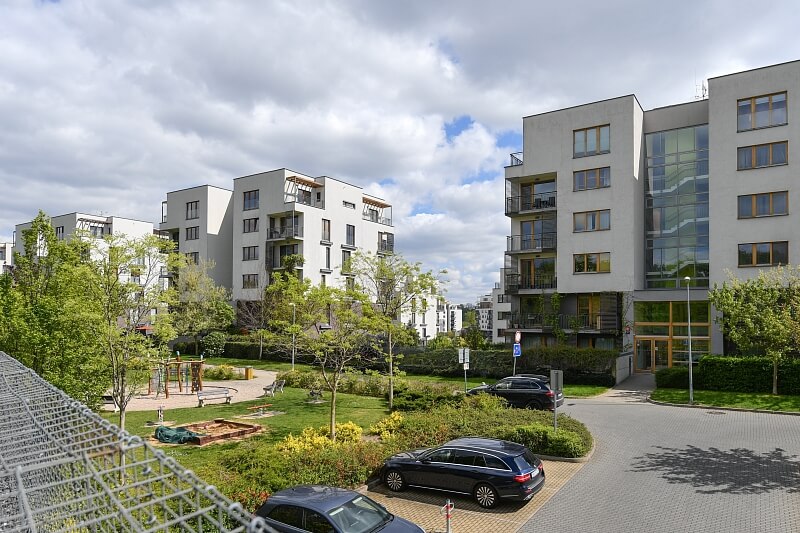 V třešňovce, Hrdlořezy - Prague 9 | Rent, Apartment Two-bedroom (3+kk), 98 m²