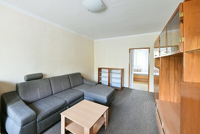 Na Petřinách, Veleslavín - Prague 6 | Sale, Apartment Two-bedroom (3+1), 73 m²