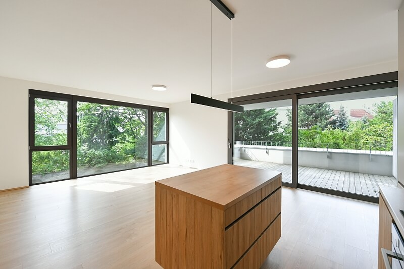 U Vlachovky, Libeň - Prague 8 | Rent, Apartment Two-bedroom (3+kk), 115 m²