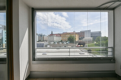 Bassova, Vysočany - Prague 9 | Rent, Apartment One-bedroom (2+kk), 61 m²