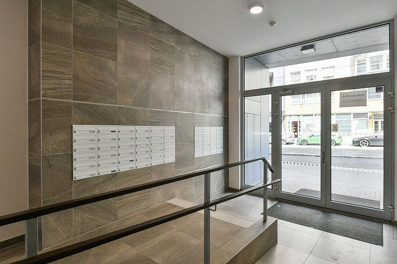 Bassova, Vysočany - Praha 9 | Pronájem, Byt 2+kk, 61 m²