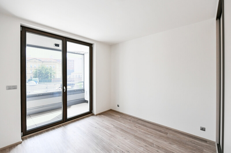 Bassova, Vysočany - Prague 9 | Rent, Apartment One-bedroom (2+kk), 61 m²