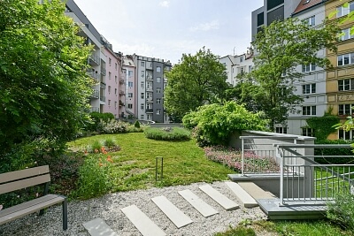 Bassova, Vysočany - Prague 9 | Rent, Apartment One-bedroom (2+kk), 61 m²