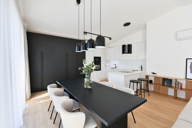 U Lihovaru, Smíchov - Prague 5 | Rent, Apartment Four-bedroom (5+kk), 289 m²