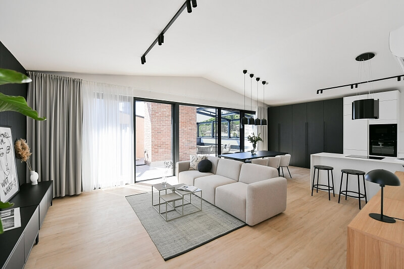 U Lihovaru, Smíchov - Prague 5 | Rent, Apartment Four-bedroom (5+kk), 289 m²