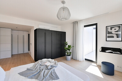 U Lihovaru, Smíchov - Praha 5 | Pronájem, Byt 5+kk, 289 m²