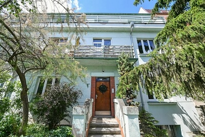 Ve Stínu, Strašnice - Praha 10 | Prodej, Byt 1+kk, 60 m²