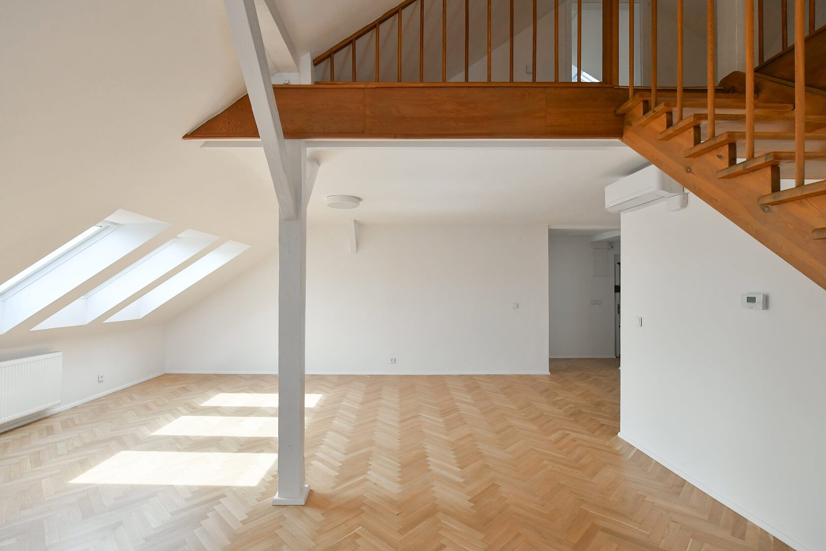 Čermákova, Vinohrady - Prague 2 | Rent, Apartment Four-bedroom (5+1), 200 m²
