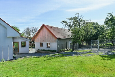 Tichonice - Benešov | Sale, House Four-bedroom (5+kk), 271 m²