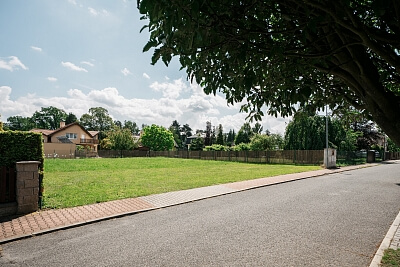 Na Jílech, Kolovraty - Praha 10 | Prodej, Pozemek, 798 m²