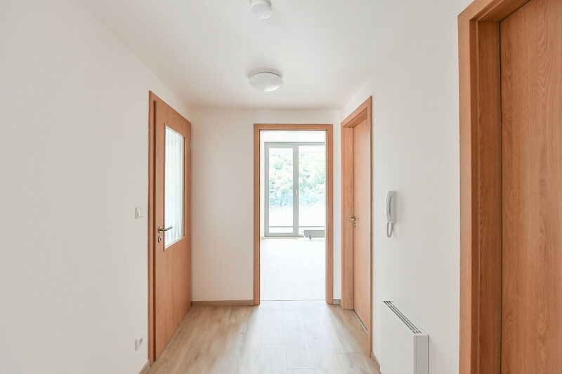 Hlaváčkova, Košíře - Prague 5 | Rent, Apartment Two-bedroom (3+kk), 68 m²