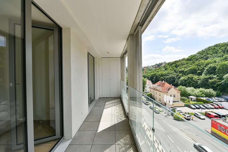 Hlaváčkova, Košíře - Prague 5 | Rent, Apartment Two-bedroom (3+kk), 68 m²