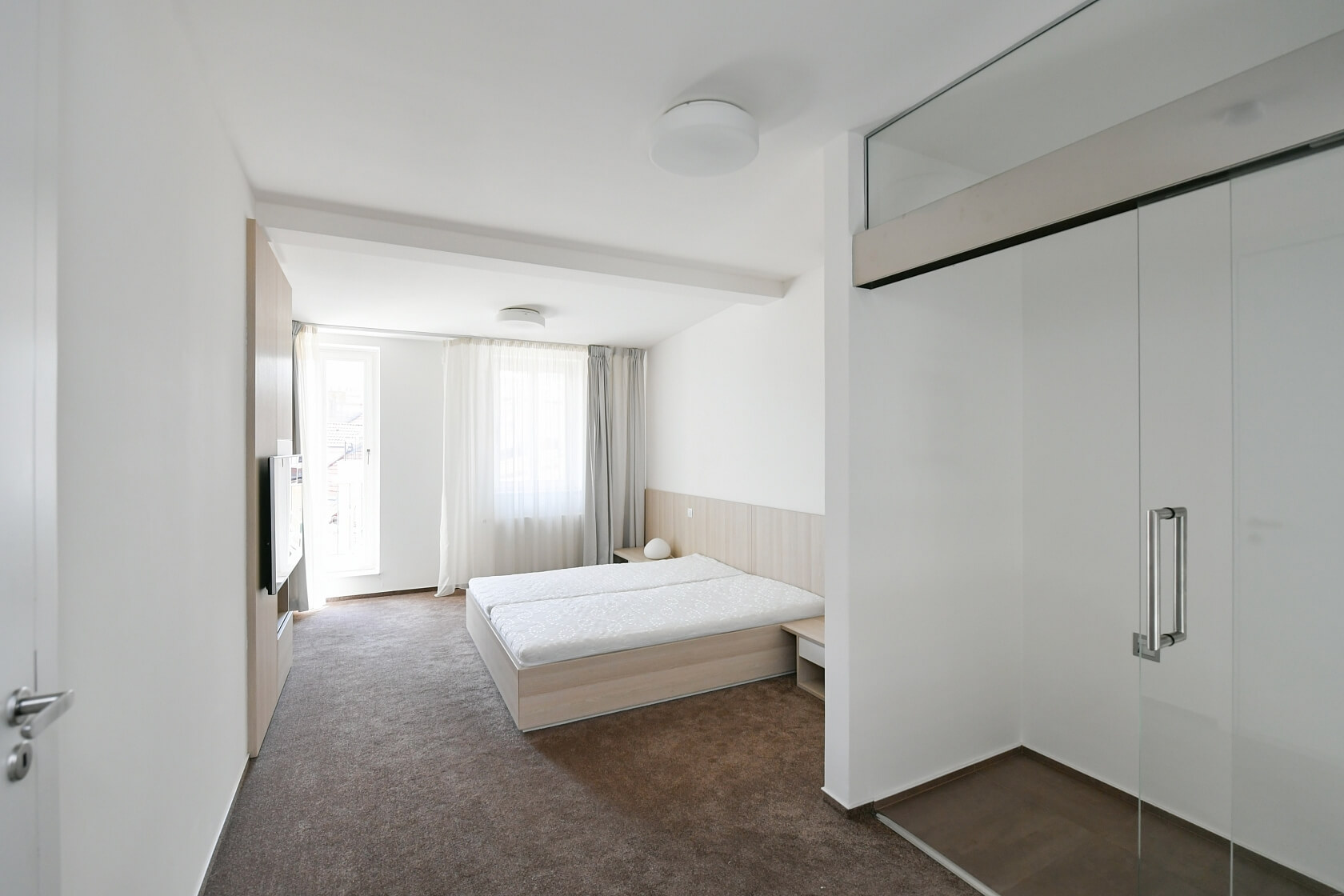 Záhořanského, Nové Město - Prague 2 | Rent, Apartment Two-bedroom (3+kk), 131 m²