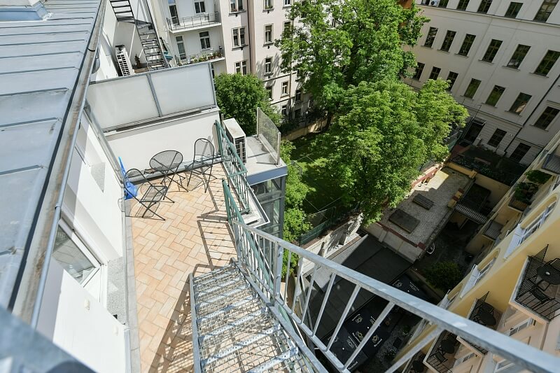 Záhořanského, Nové Město - Prague 2 | Rent, Apartment Two-bedroom (3+kk), 131 m²