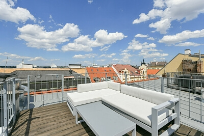 Záhořanského, Nové Město - Praha 2 | Pronájem, Byt 3+kk, 131 m²